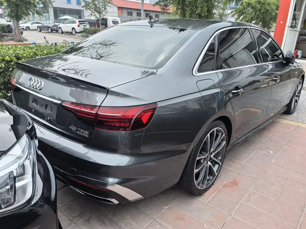 Audi A4L 2020 45 TFSI quattro