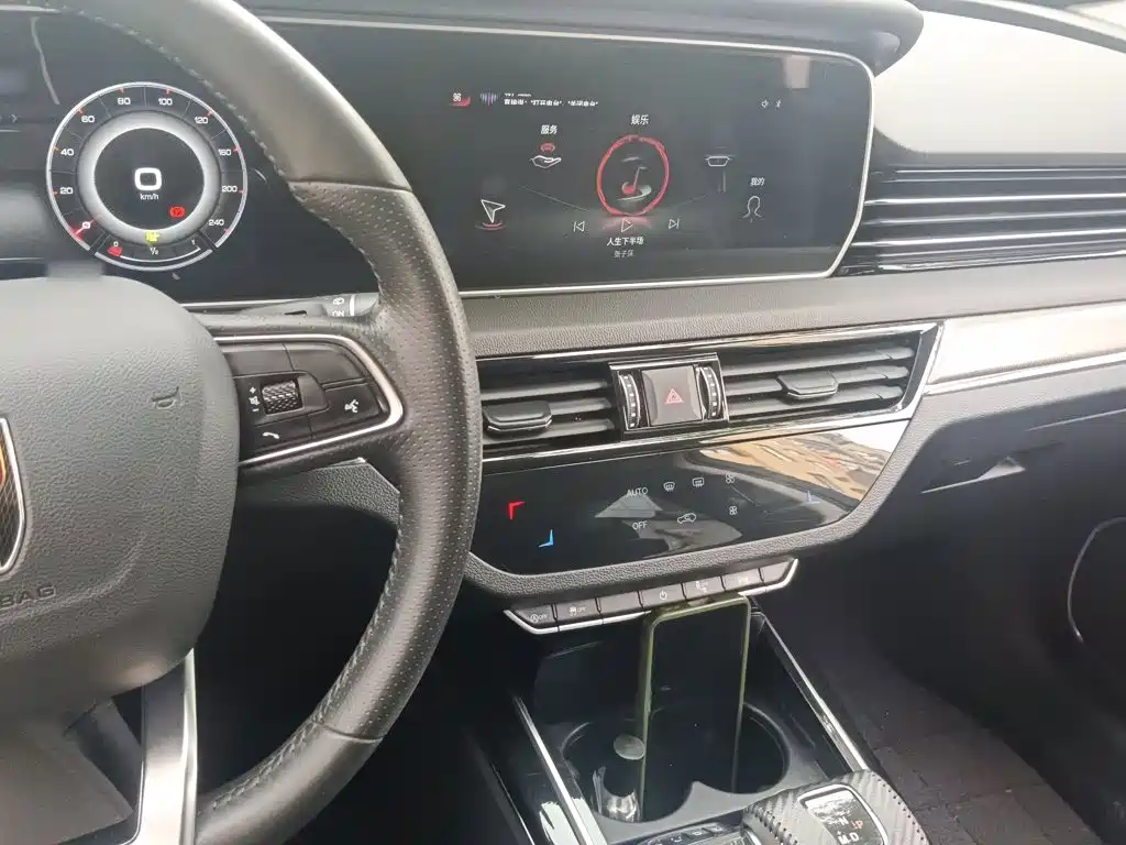 Hongqi Hongqi HS5 — миниатюра 6