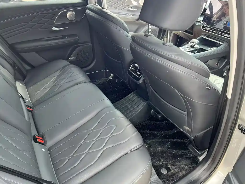 Chery Arrizo 8 PRO — миниатюра 10