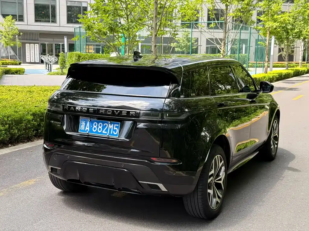 Land Rover Range Rover Evoque 2022 L 249PS R-Dynamic Luxury