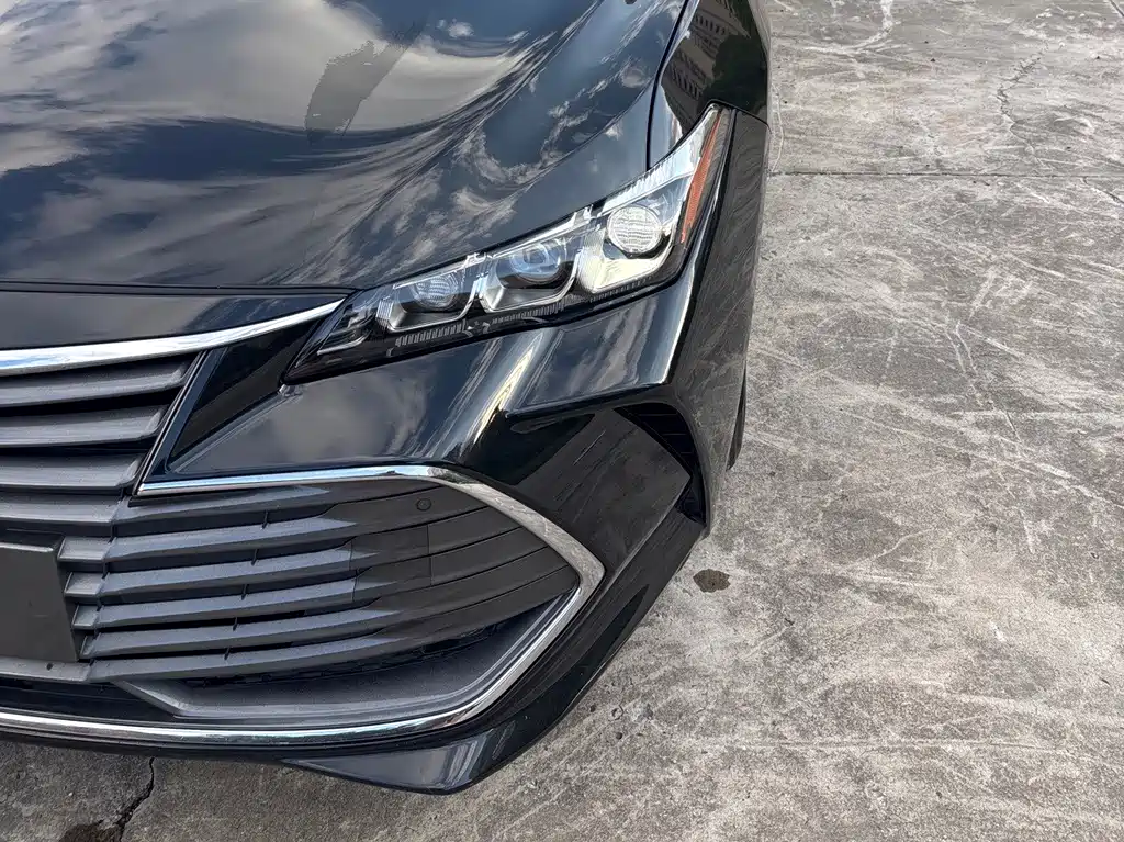 Toyota Avalon — миниатюра 6