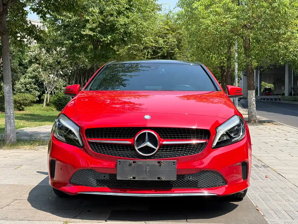 Mercedes-Benz A-Class (Import) — миниатюра 2