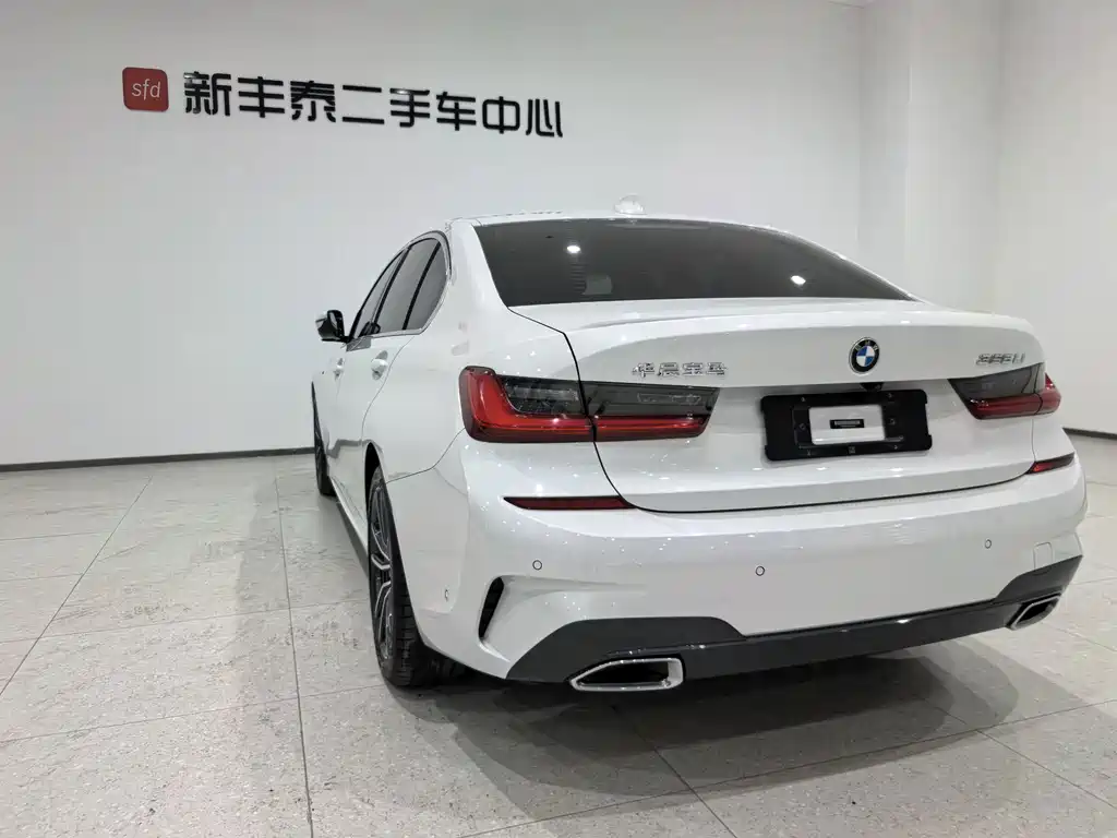 BMW 3 Series — миниатюра 7