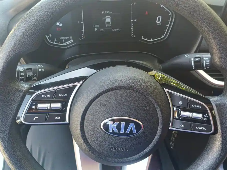 Kia K3 — миниатюра 15