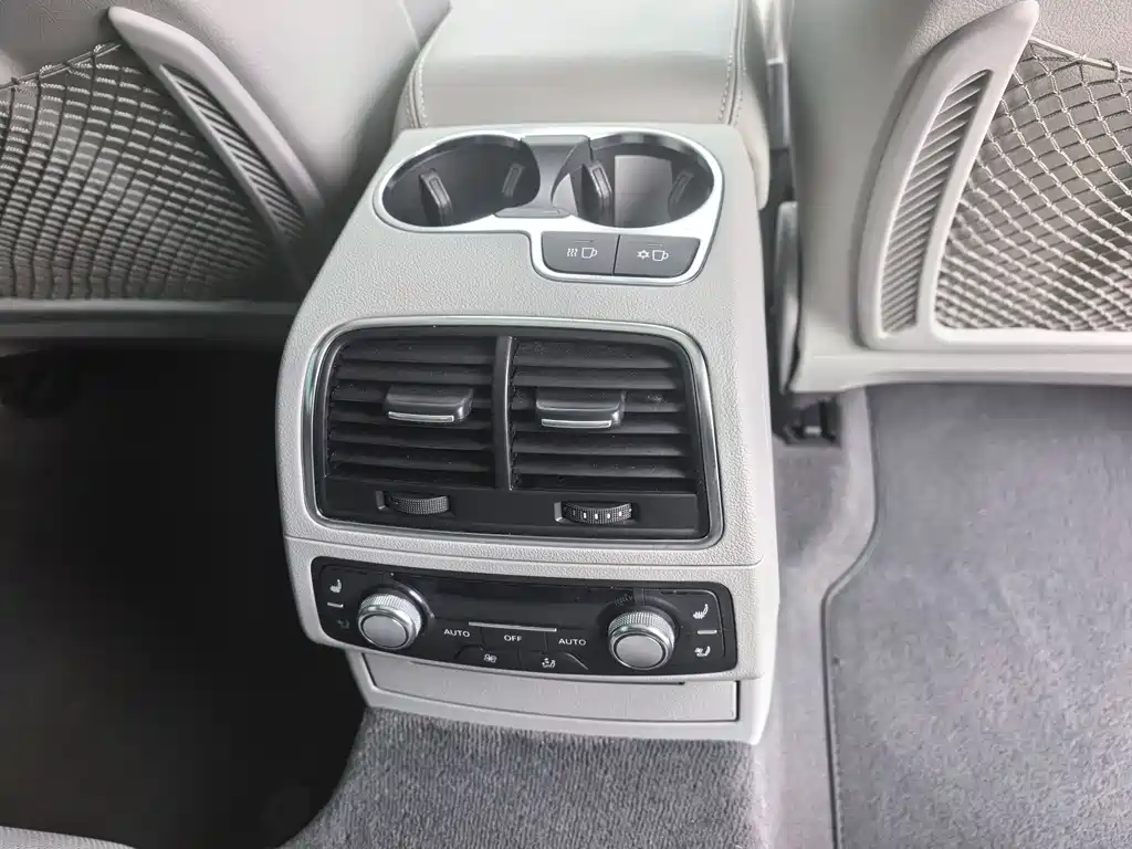 Audi A6L 2012 50 TFSI quattro Luxury