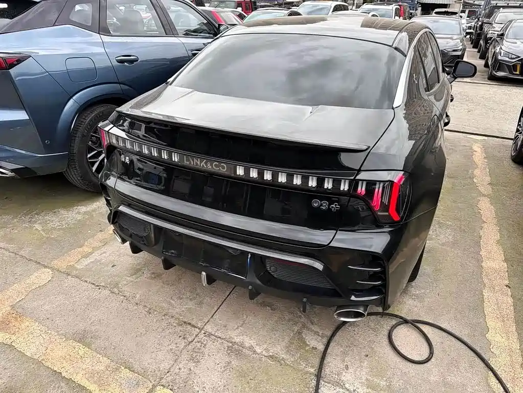 Lynk & Co 03 — миниатюра 17