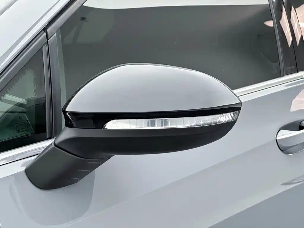 Volkswagen Golf — миниатюра 26