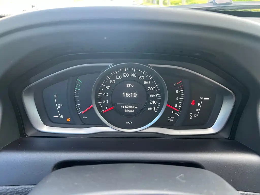 Volvo XC60 — миниатюра 16