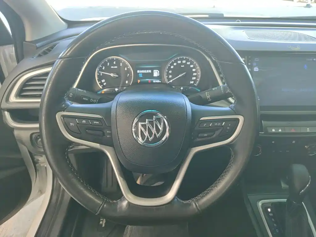 Buick Excelle — миниатюра 11