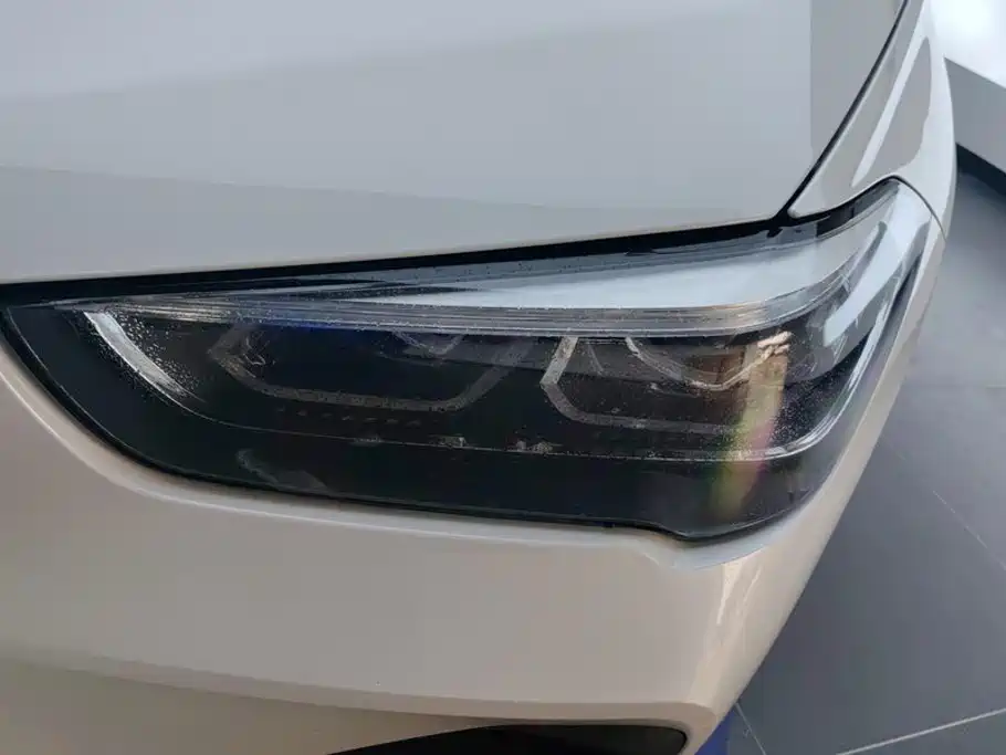 BMW X1 — миниатюра 5