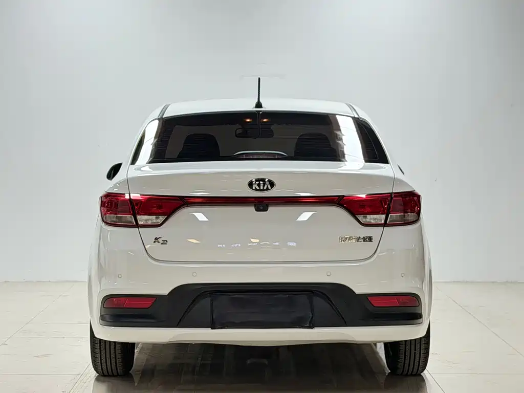 Kia K2 — миниатюра 4