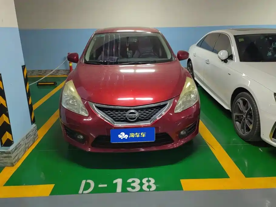 Nissan Tiida — миниатюра 2