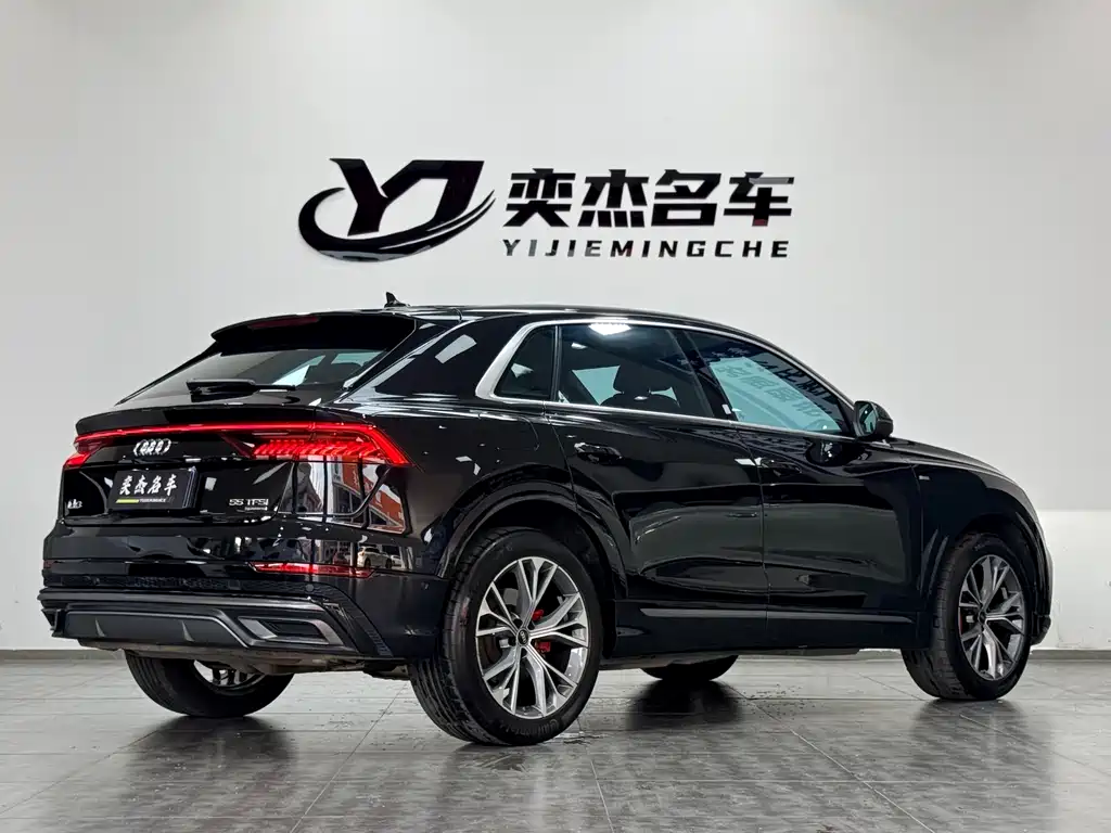 Audi Q8 — миниатюра 7