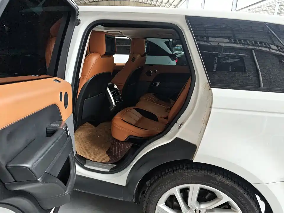 Land Rover Sport — миниатюра 11