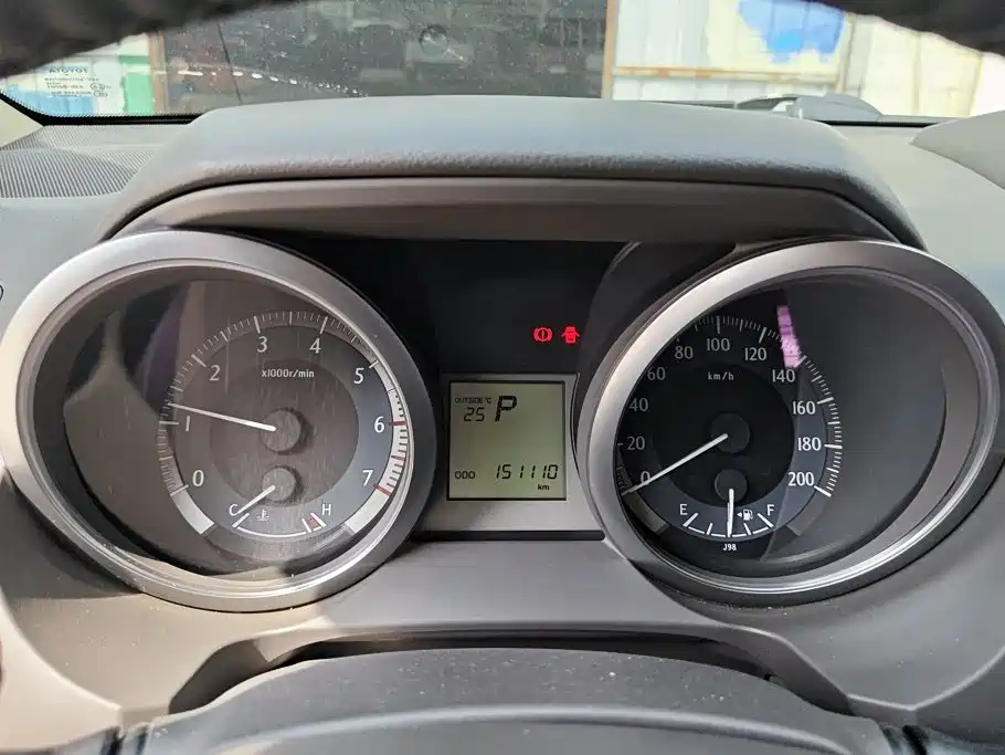 Toyota Prado — миниатюра 13