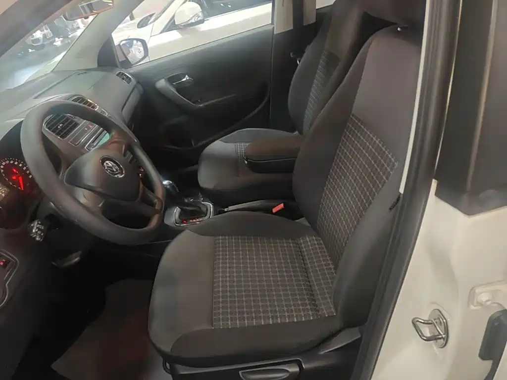 Volkswagen Polo — миниатюра 15