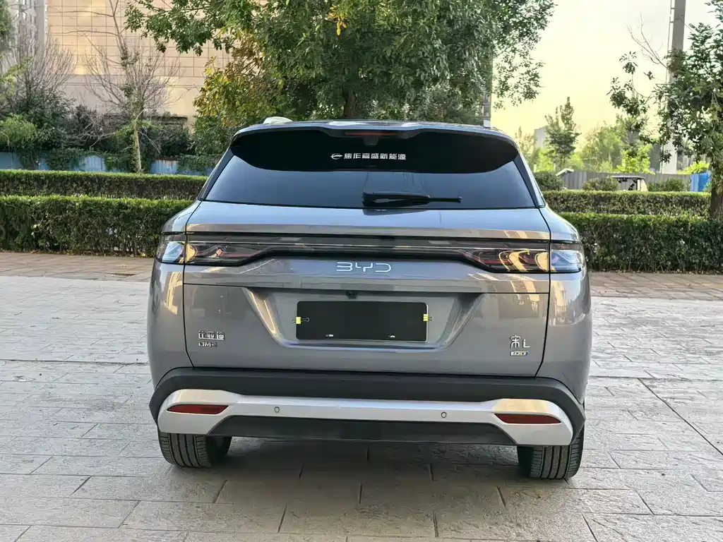 BYD L DM-i — миниатюра 8