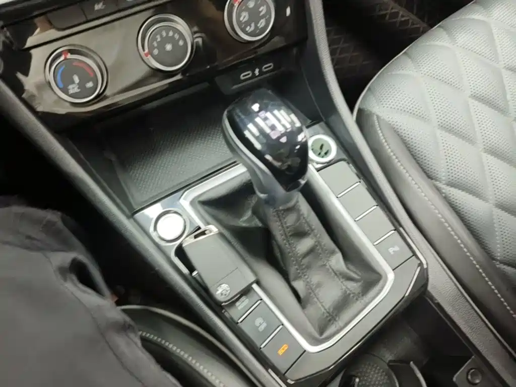 Volkswagen Sagitar — миниатюра 14
