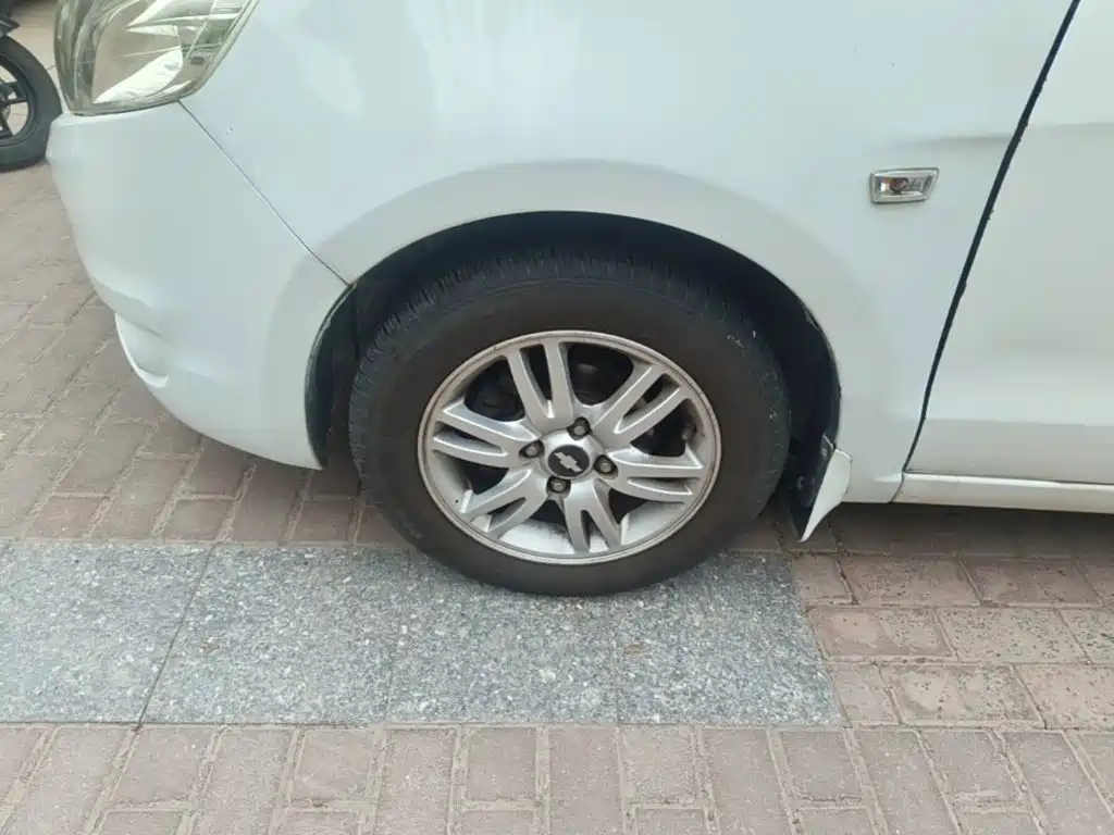 Chevrolet Sail — миниатюра 25