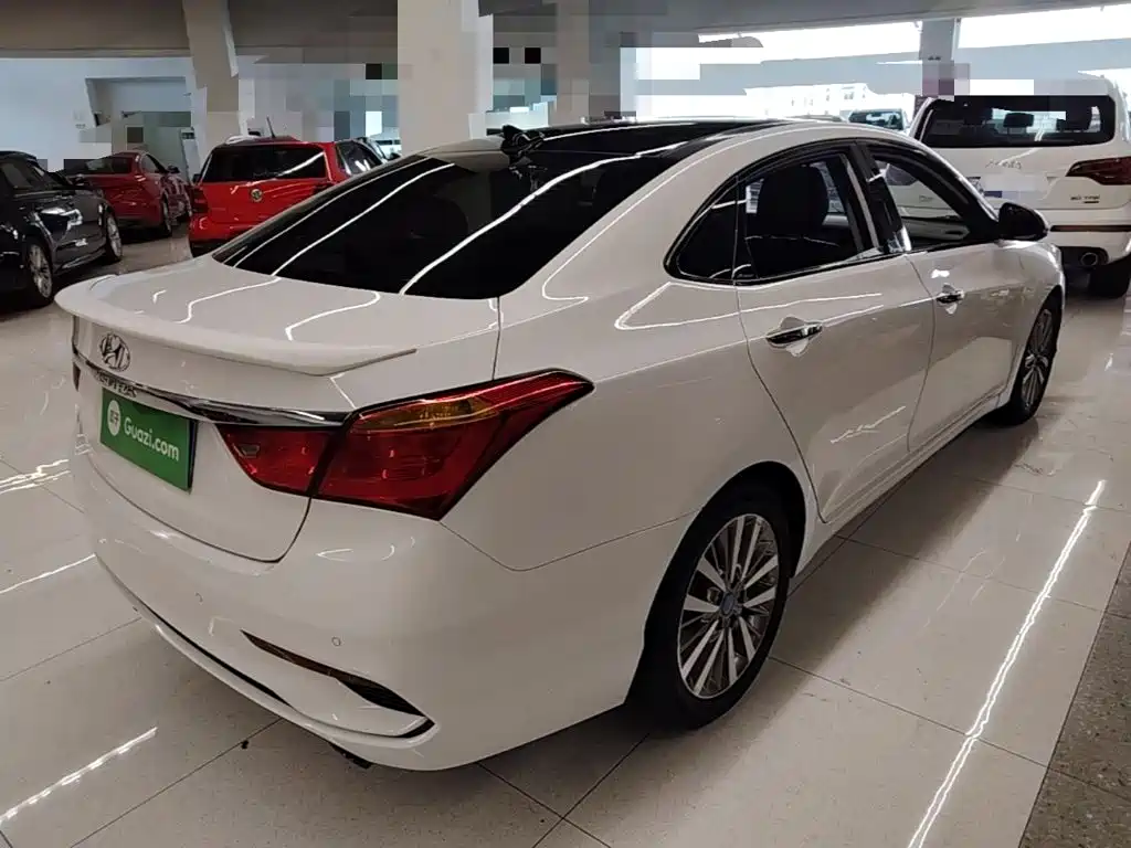 Hyundai Mistra — миниатюра 7