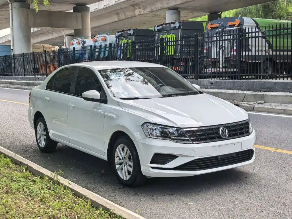Volkswagen Jetta — миниатюра 4