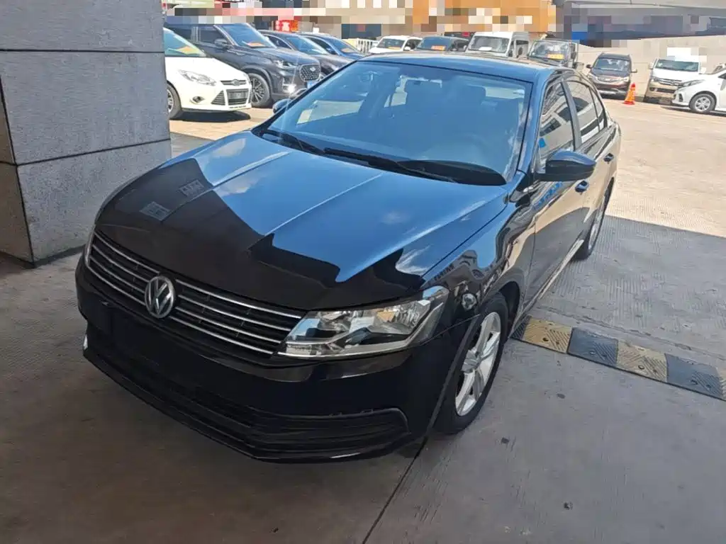 Volkswagen Lavida — миниатюра 2