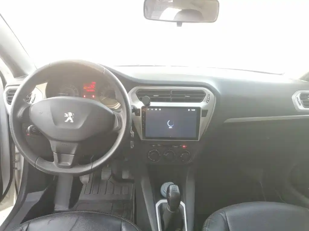 Peugeot 301 — миниатюра 10