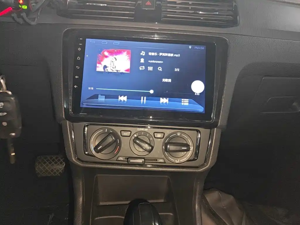 Volkswagen Santana — миниатюра 13