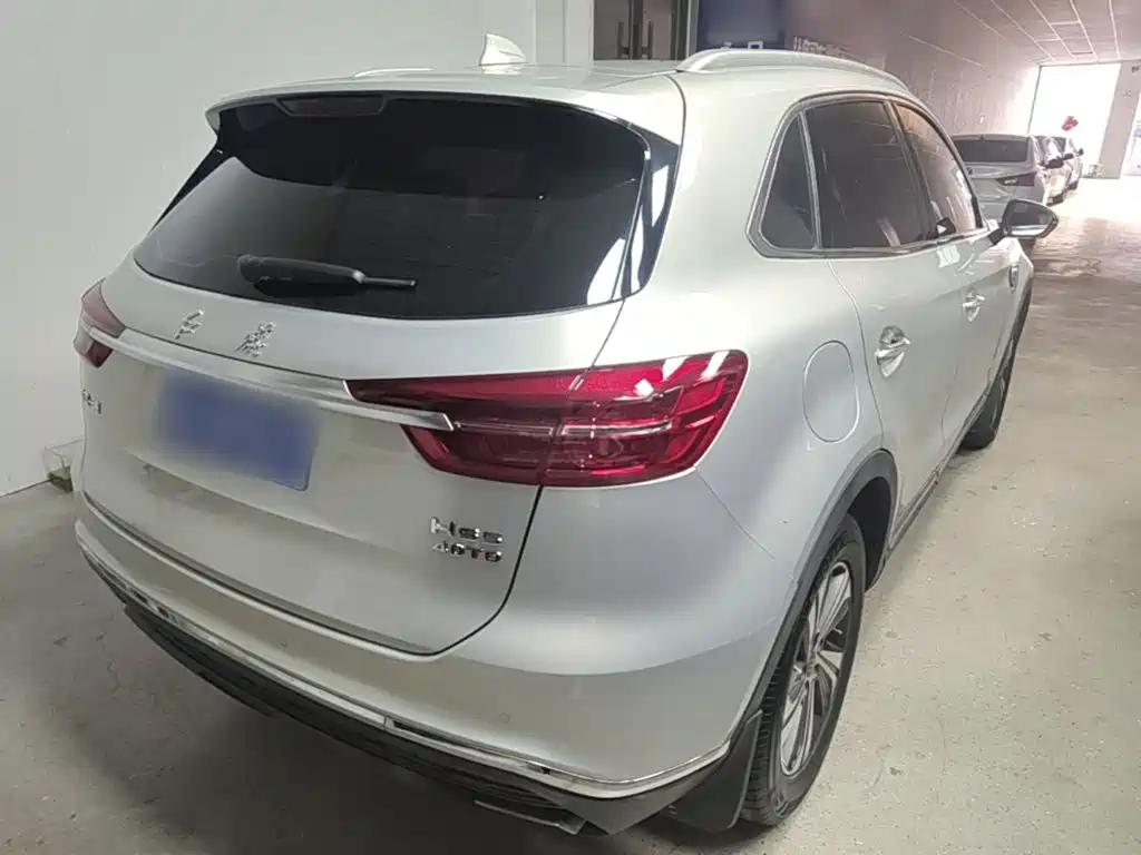 Hongqi HS5 2019 2.0T