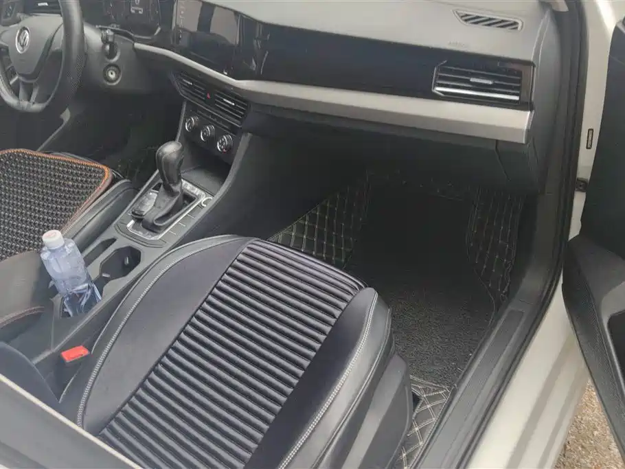 Volkswagen Bora 2021 1.5L AT Fashion Smart Connect