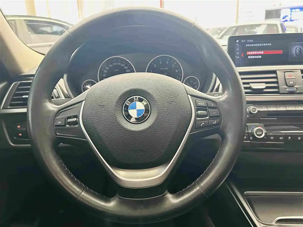 BMW 3 Series — миниатюра 15