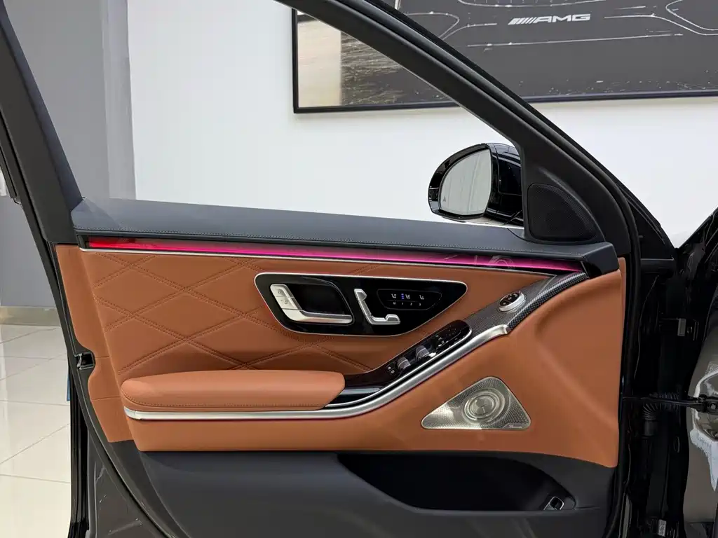 Mercedes-Benz S-Class AMG New Energy — миниатюра 15