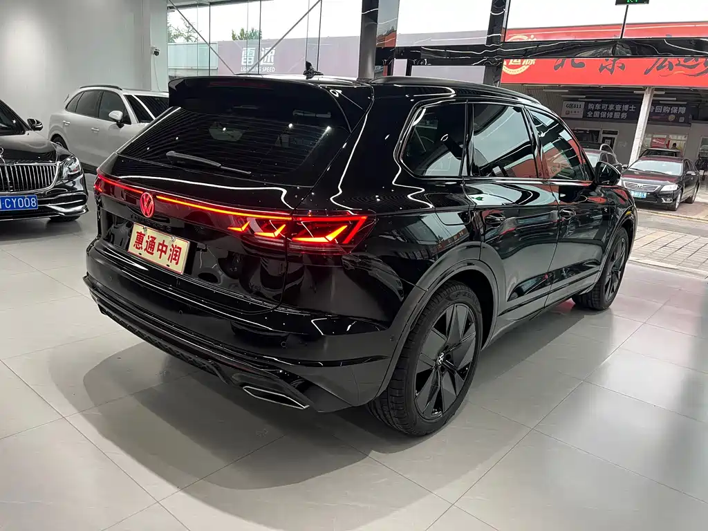 Volkswagen Touareg — миниатюра 6