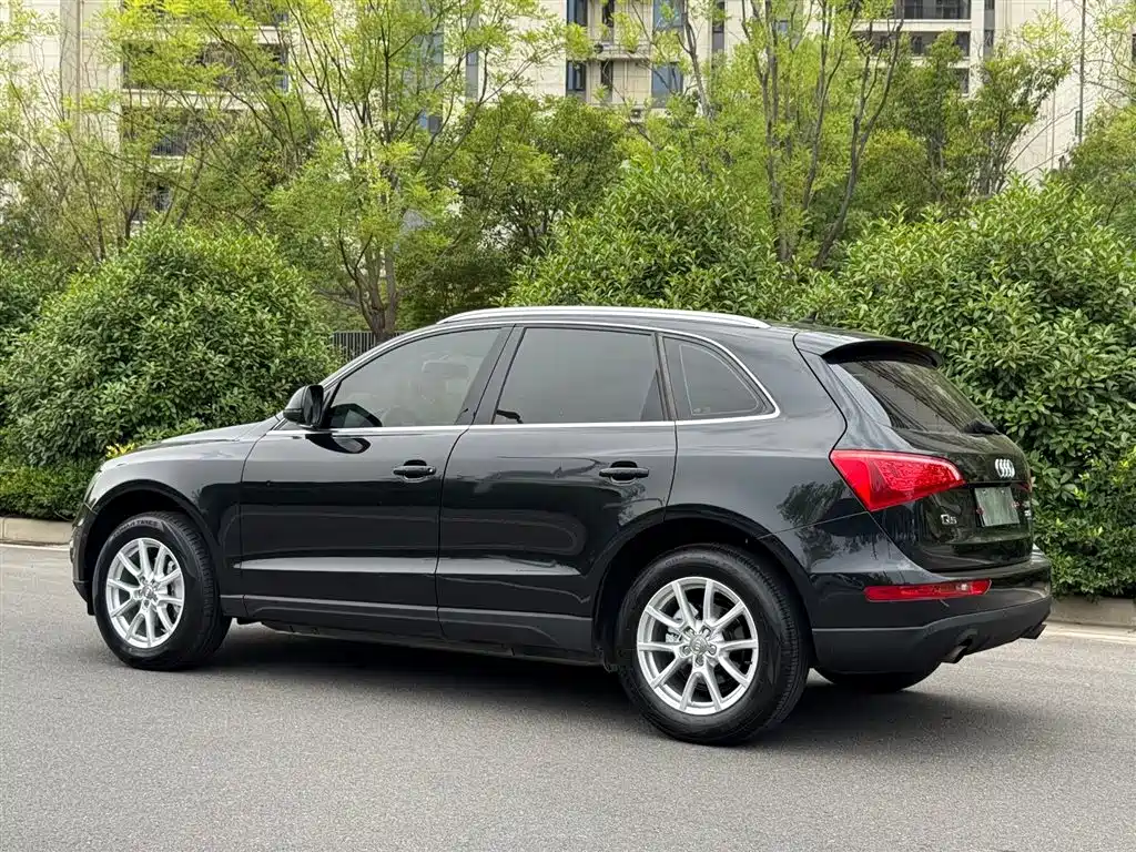 Audi Q5 2011 2.0TFSI Comfort