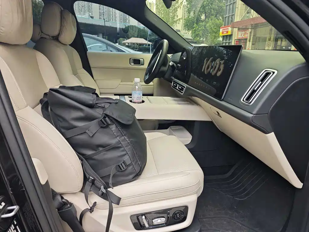 Li Auto L9 2025 Ultra