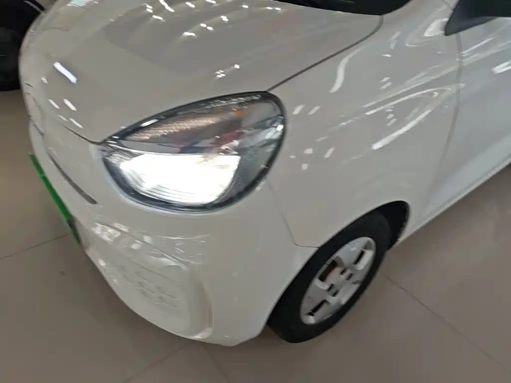 Roewe Clever — миниатюра 24