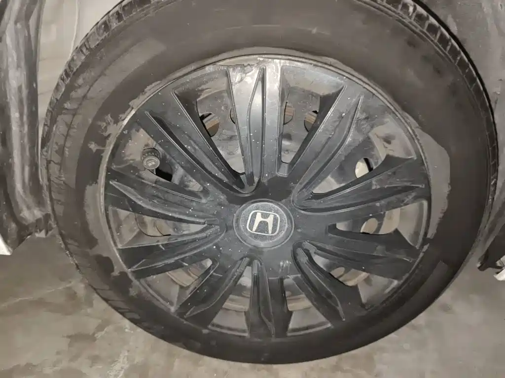 Honda Fit — миниатюра 8