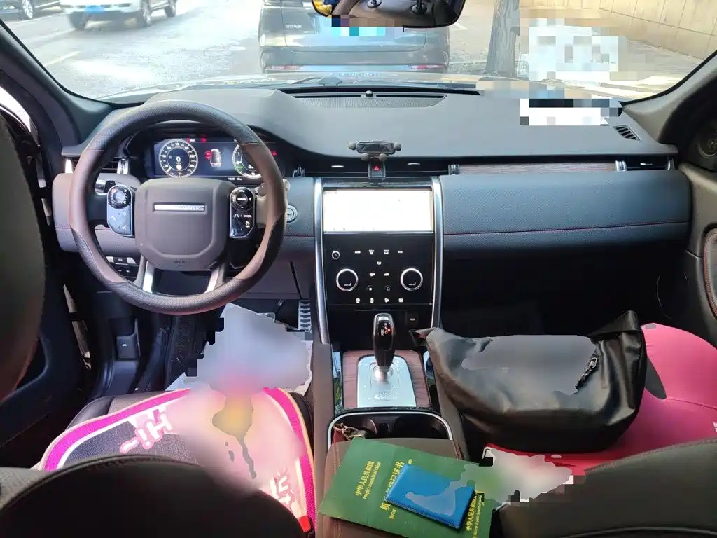Land Rover Discovery Sport Hybrid — миниатюра 10