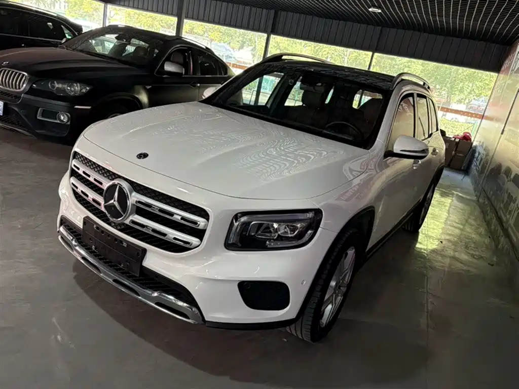 Mercedes-Benz GLB 2020