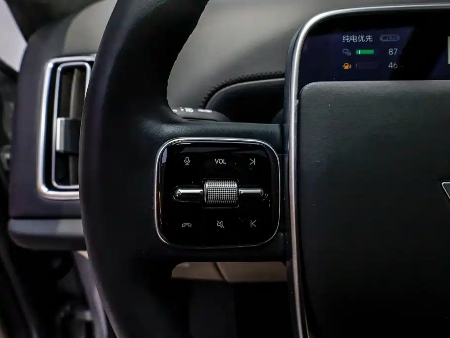 Li Auto Li L7 — миниатюра 18