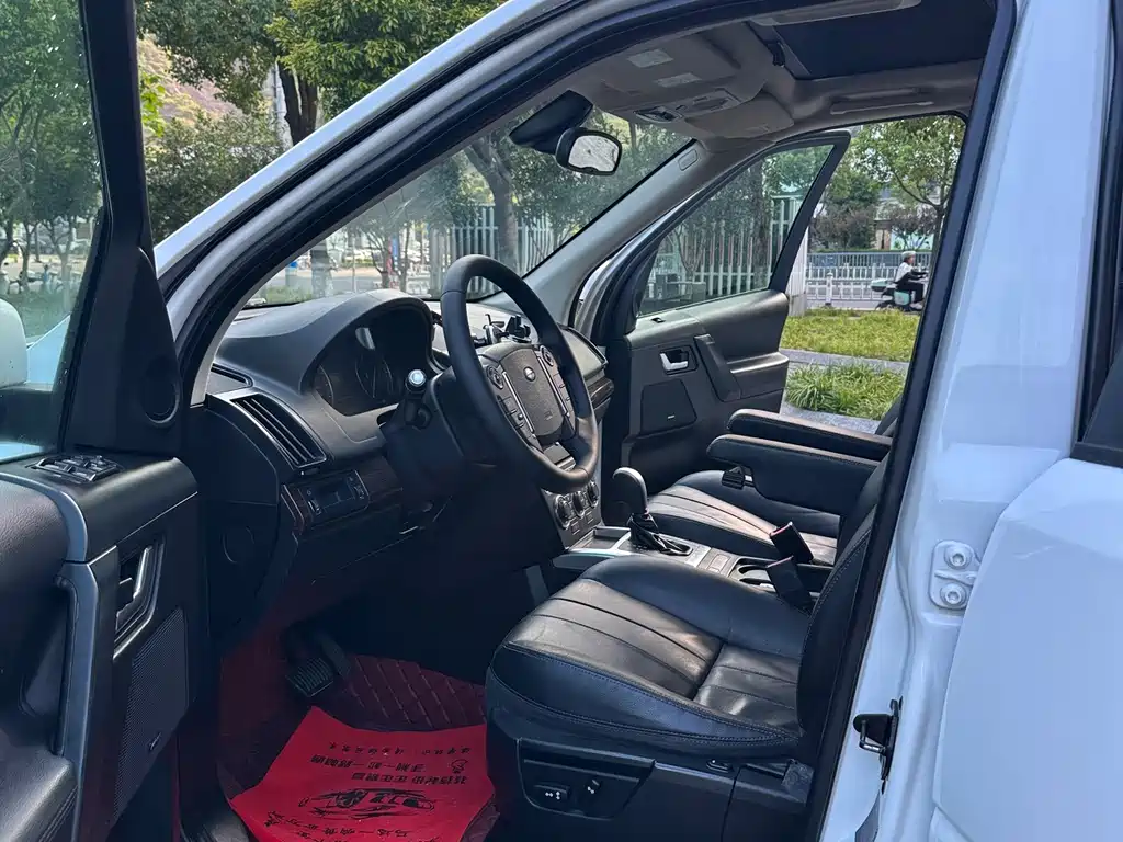 Land Rover Freelander 2 — миниатюра 8
