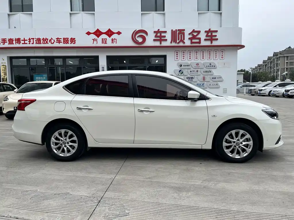 Nissan Sylphy — миниатюра 4