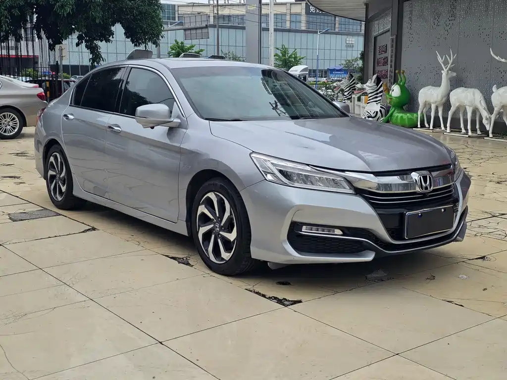 Honda Accord — миниатюра 4