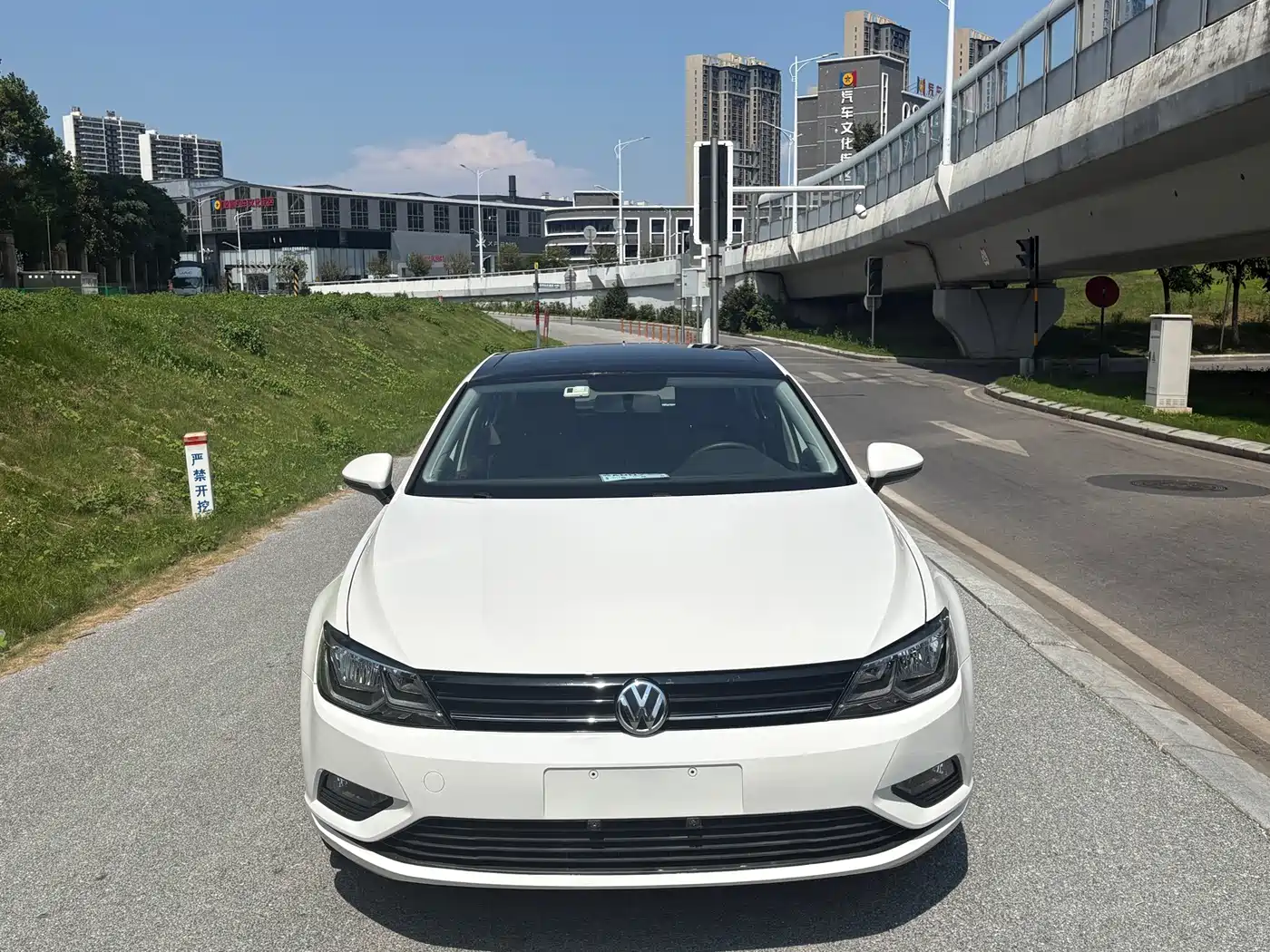 Volkswagen Lamando