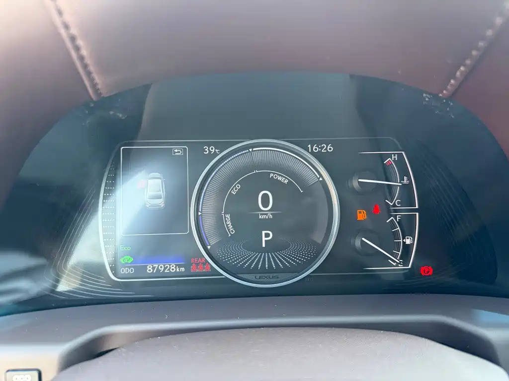 Lexus ES — миниатюра 17