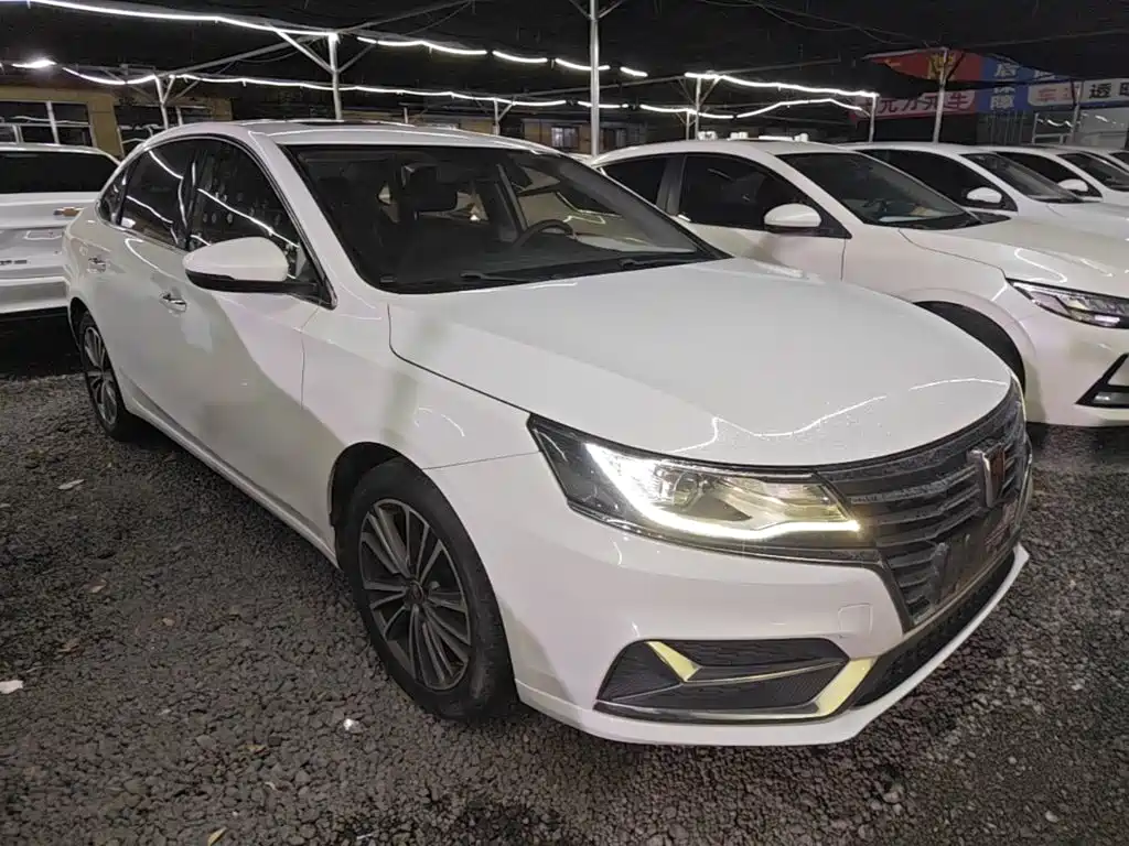 Roewe i6 Classic — миниатюра 4