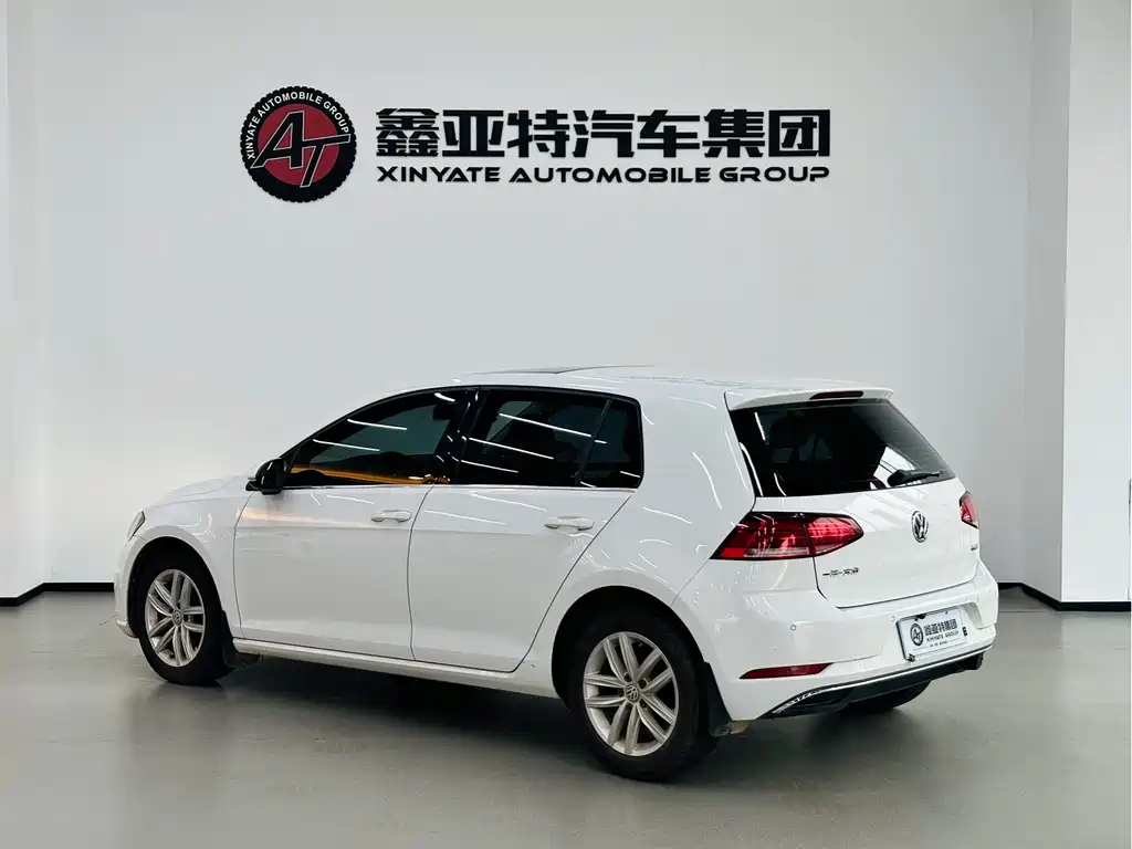 Volkswagen Golf — миниатюра 5
