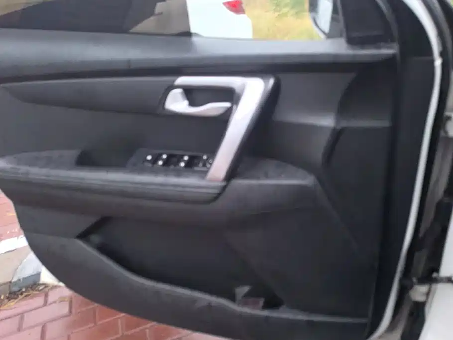 Kia Sportage — миниатюра 7
