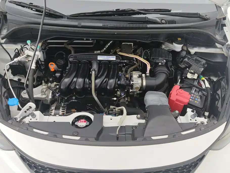 Honda Fit — миниатюра 10