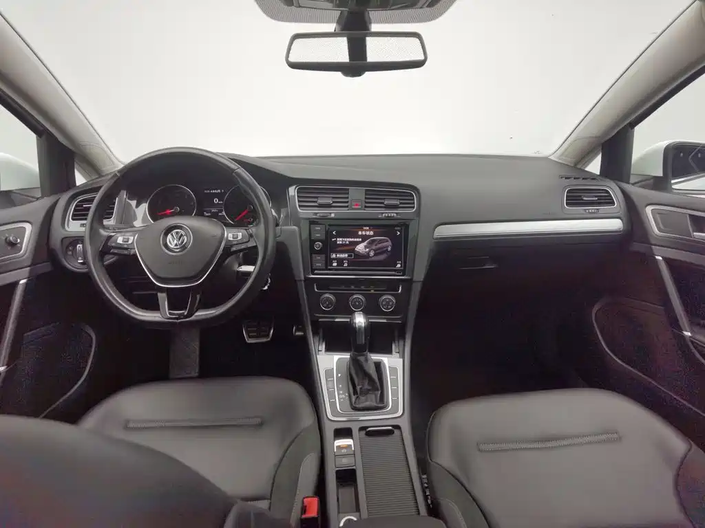 Volkswagen Golf — миниатюра 5